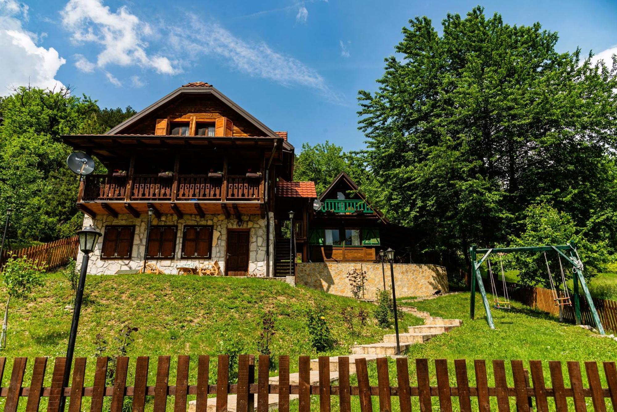Drvene Kuce Suska - Wooden Houses Suska Zaovine Exterior foto
